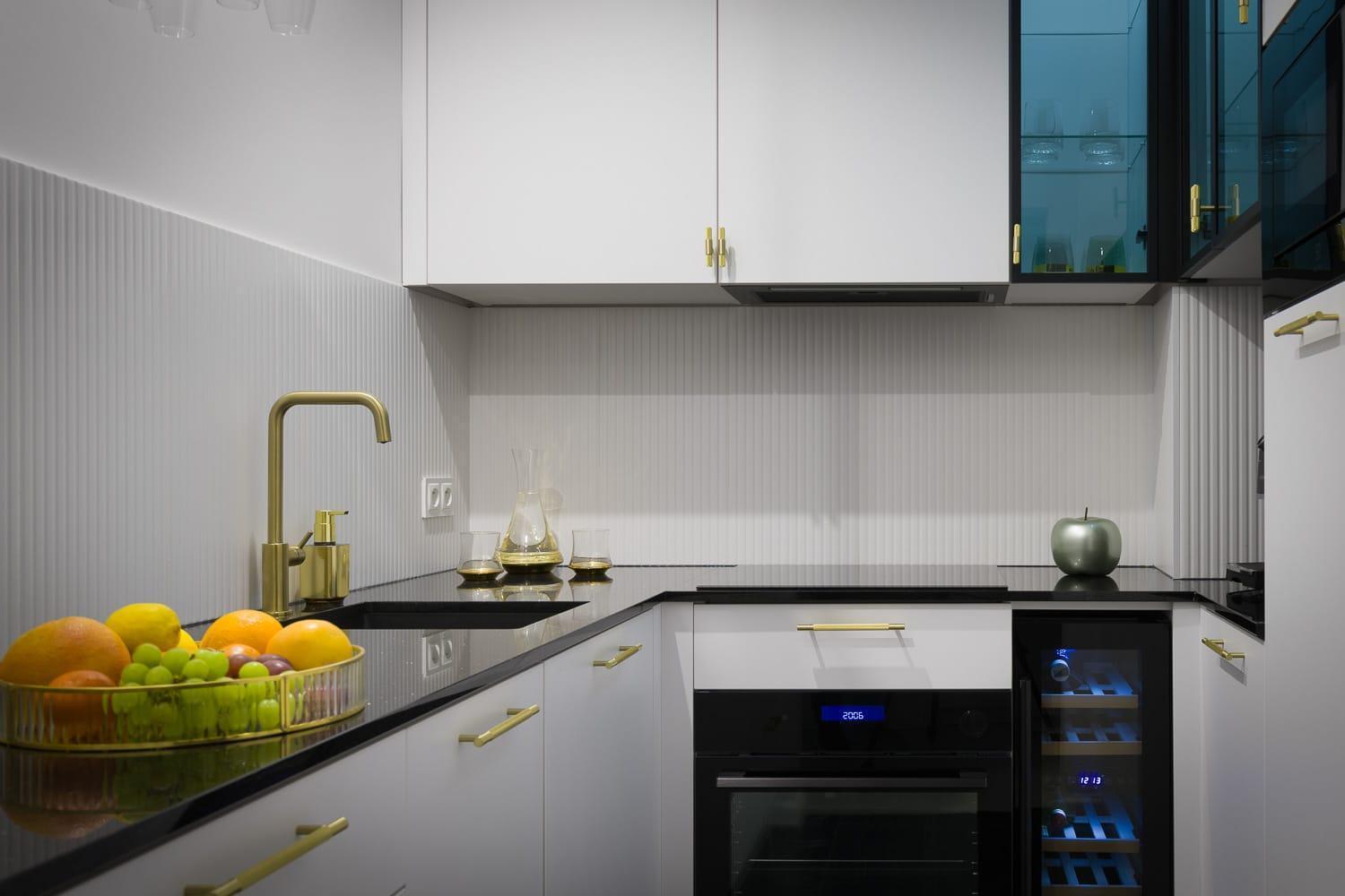 Apartment Urban Elite Private 2 Person Jacuzzi Hanza Tower